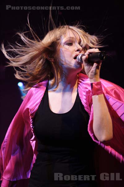 GOLDFRAPP - 2006-02-07 - PARIS - Elysee Montmartre - 